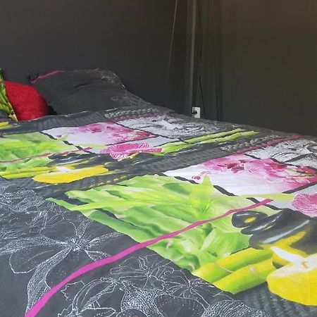 לינה וארוחת בוקר Fécamp Yaelines מראה חיצוני תמונה